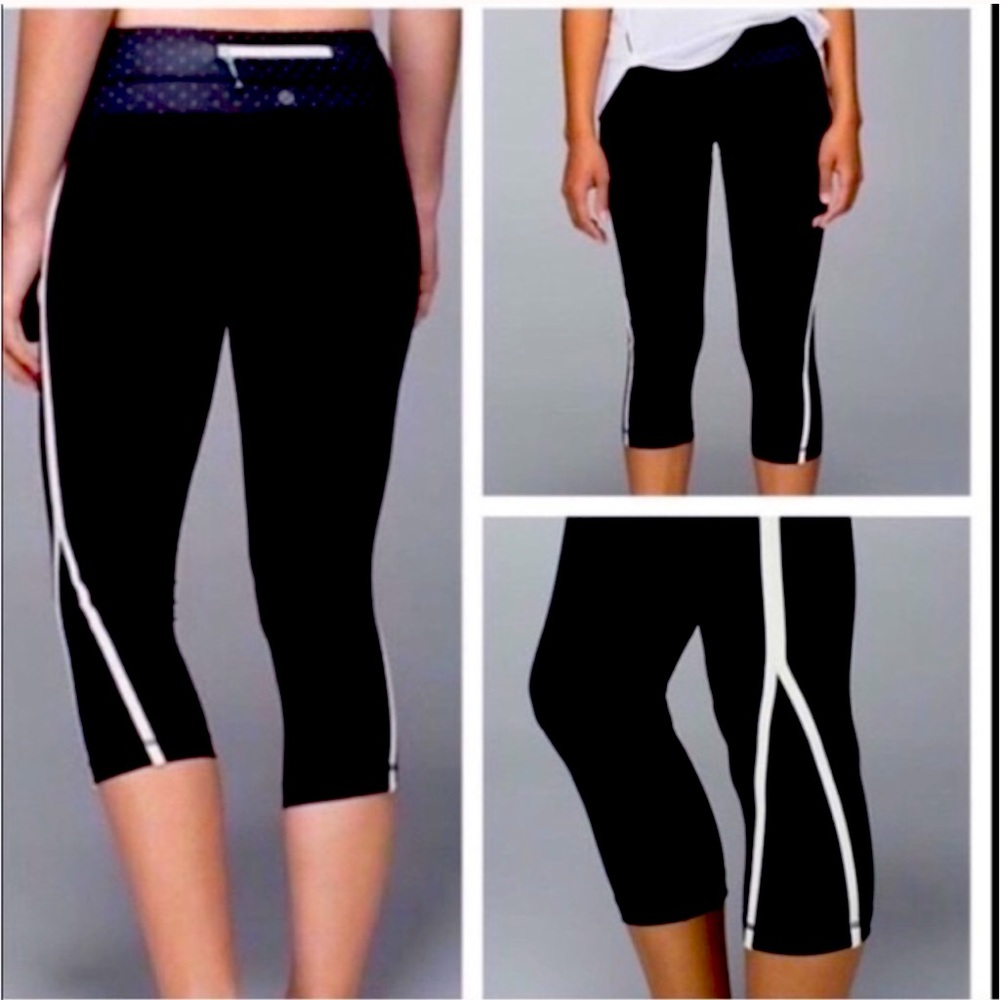 LULULEMON black Up The Pace crop leggings